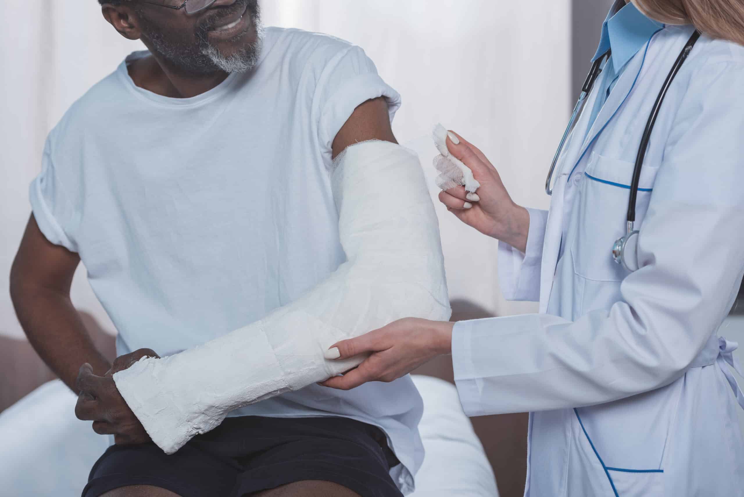 Protecting Injuries 4 Great Social Media Tips to Protect Your Personal Injury Claim ...