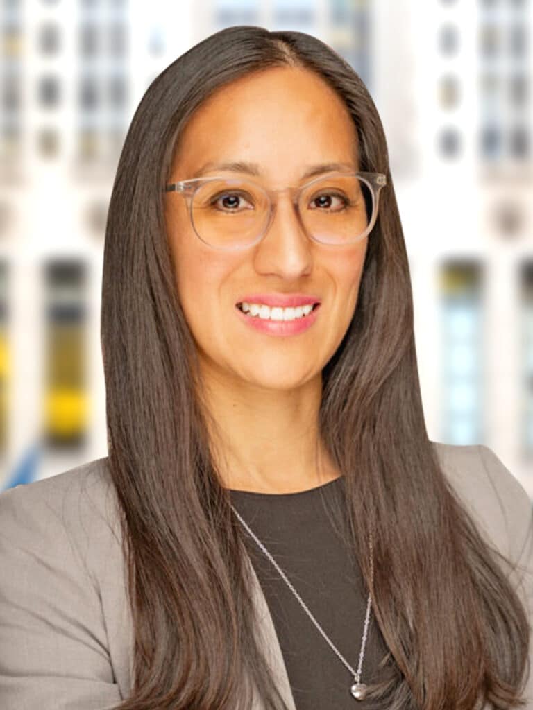 Valeria Benitez, Attorney at the Illinois Hammer Headshot